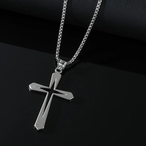 Collier Pendentif Croix Ajourée en Alliage Tendance pour Unisexe Style Hip Hop Punk Chaîne de Boîte Argentée Polie Bijoux de Couple Cadeau
