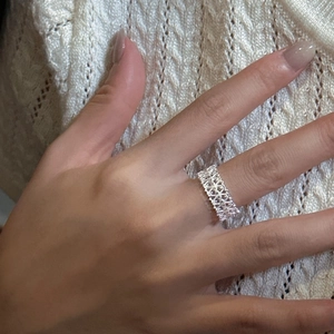 S925 sterling silver lace ring featuring intricate hollow geometric weaving pattern