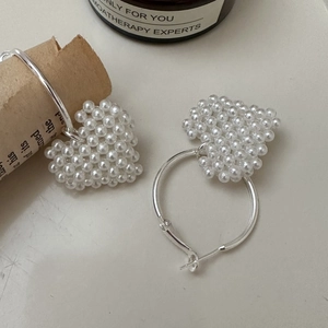 Boucles d'oreilles créoles S925 en argent avec charms cœur en perles tissées vintage