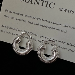 Vintage 925 Sterling Silver Croissant Hoop Earrings For Women Minimalist Ribbed Spiral Texture Ear Buckle Daily Commuter Jewelry