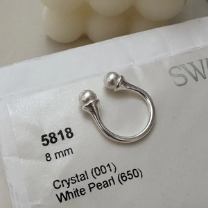 Minimalist S925 sterling silver U-shaped open ring featuring two 8mm white pearls