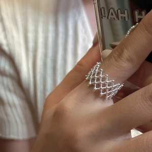Minimalist S925 sterling silver lattice ring with woven design and beads for women