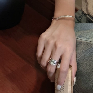 Minimalist S925 sterling silver ring and bracelet set with wavy textured finish for women