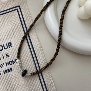 Collier rétro en argent S925 avec perles œil de tigre brunes et perle naturelle