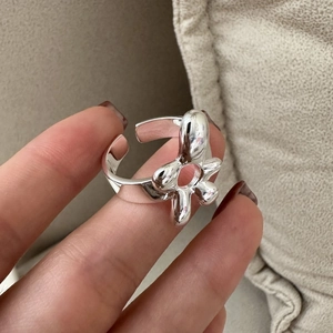 Bague Ouverte en Argent Sterling 925 Forme de Fleur en Métal Liquide pour Femme Vintage Irrégulière Réglable Bijoux Minimalistes