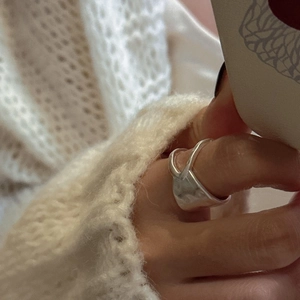 Minimalist S925 sterling silver double layer ring with irregular frosted lava texture
