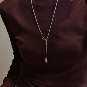 Elegant S925 sterling silver long Y-shaped necklace with organic branch pendant on model