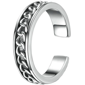 Close-up of adjustable silver wheat chain ring featuring intricate braided metal textures