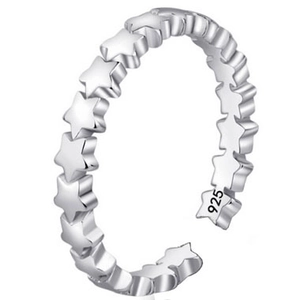 Detailed view of silver star-shaped open ring featuring interconnected 3D pentagram stars