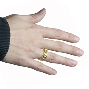 Adjustable golden Cuban link chain ring featuring a stylish minimalist open band design
