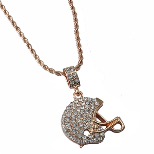 Collier hip hop avec pendentif casque de football américain en or rose et cristaux brillants
