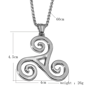 Detailed view of silver Triskele pendant with dimensions 4.5x4cm and 60cm box chain