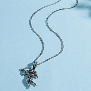 Collier avec pendentif cupidon ange argenté et chaîne vintage en acier pour hommes et femmes