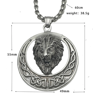 Detail of lion head pendant with size specs and weight for hip-hop necklace