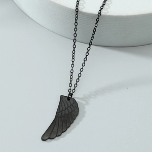 Collier Pendentif Aile d'Ange en Acier Inoxydable Vintage Collier Chaîne Aile de Plume pour Hommes Femmes Bijoux de Mode Cadeau