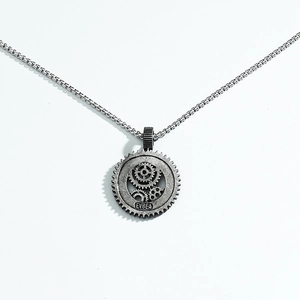 Steampunk gear pendant necklace in retro silver finish with a detailed wheat chain