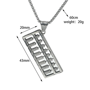 Vue détaillée du collier pendentif boulier avec mesures 43mm x 20mm et chaîne de 60cm