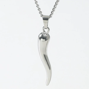 Pendentif cornicello italien argenté poli avec collier chaîne porte-bonheur en métal