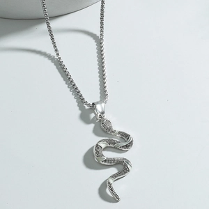 Luminous hip-hop silver snake pendant necklace with detailed scale texture for men