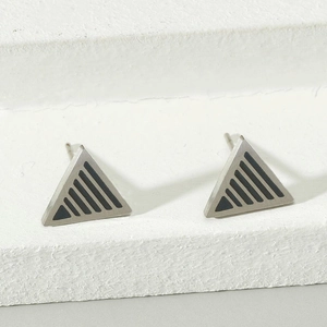 Minimalist Titanium Steel Triangle Stud Earrings Geometric Striped Stainless Steel Earring Post Unisex Fashion Jewelry