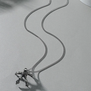 Men's punk vintage silver dragon claw pendant with textured curb chain necklace