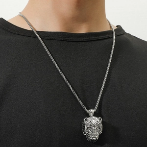 Collier avec Pendentif Tête d'Animal en Acier Titane Rétro pour Homme Hip Hop Punk Alliage Électroplaqué Léopard Ours Rhinocéros Bijoux