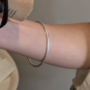 Minimalist S925 sterling silver frosted thin bangle with a sleek matte finish for women