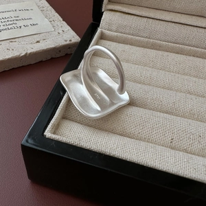 Matte S925 sterling silver rectangular open ring with minimalist brushed metal finish