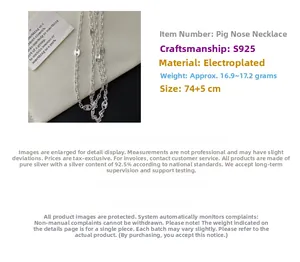 Détail macro du collier en argent sterling S925 avec maillons groin de porc et mesures