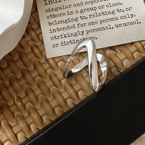 Bague Géométrique en Forme de V en Argent Sterling 925 Minimaliste pour Femmes Style Ins Rétro Bague Ouverte Ajustable Bijoux Cadeau