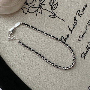 Minimalist S925 sterling silver beaded rope bracelet with vintage artistic aesthetic
