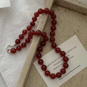 S925 Sterling Silver Red Agate Beaded Necklace with Retro Knotted Design and Spring Clasp