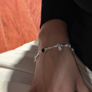 S925 sterling silver bracelet with black agate and spiral texture industrial design