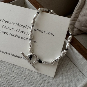 Minimalist S925 sterling silver beaded bracelet with OT toggle clasp and matte texture