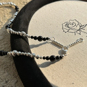 S925 silver beaded necklace with black agate spheres and adjustable lobster clasp