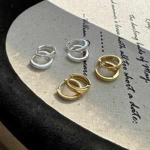 925 Sterlingsilber Koreanische Minimalistische Creolen Für Damen Gold Silber Galvanisierte Geometrische Huggie Ohrringe Täglicher Schmuck