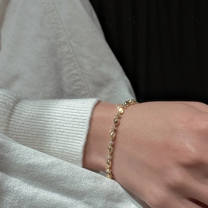 Elegant S925 sterling silver beaded bracelet with alternating gold and silver metal spheres