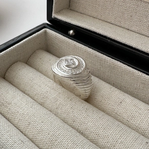 S925 sterling silver spiral ring with retro zircon square stone on linen display box