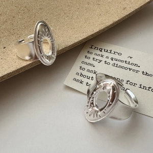 Retro S925 sterling silver open rings with hollow oval design and sunburst engraving