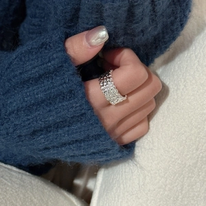 S925 sterling silver wide band ring with irregular hammer texture on index finger