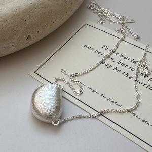 925 Sterling Zilver Boon Hanger Halsketting Voor Vrouwen Geborstelde Textuur Niche-ontwerp Minimalistische Sleutelbeenketing Sieraden Cadeau