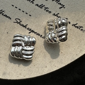 Minimalist S925 sterling silver woven square stud earrings with polished vintage texture