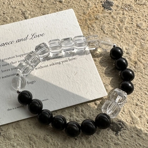 Minimalist S925 silver beaded bracelet with black onyx and white crystal accents