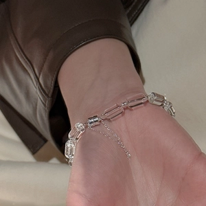 Minimalist S925 sterling silver bracelet with vintage square white crystal beads