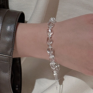 Minimalist S925 sterling silver beaded bracelet with clear faceted crystal stones on model