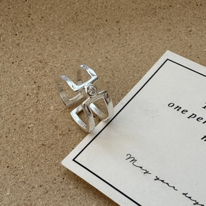 S925 sterling silver double-layer ring with geometric hollow frame and zircon