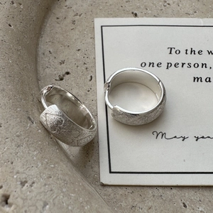 S925 Sterling Silver Brushed Heart Huggie Earrings For Women Simple Korean Style Geometric Hoop Earrings Jewelry Gift