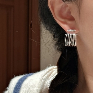 Minimalist S925 sterling silver multi-layer hoop earrings with six-tier parallel rings