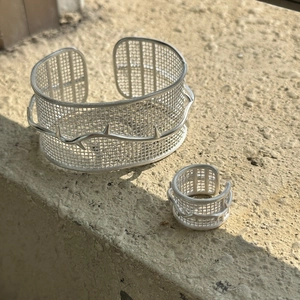 S925 sterling silver mesh cuff bracelet and ring set with realistic thorn vine patterns