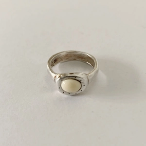 Retro S925 sterling silver ring with milk candy cube stone and vintage finish